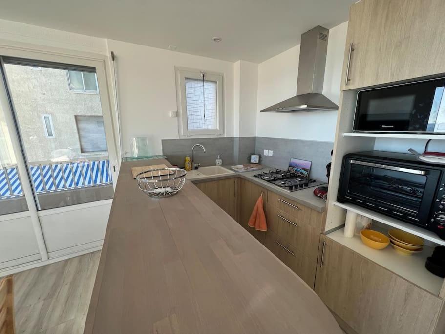 Le Carrousel - Apt Vue Mer - Plage A 10 M - Clim - Wifi 卡内 外观 照片
